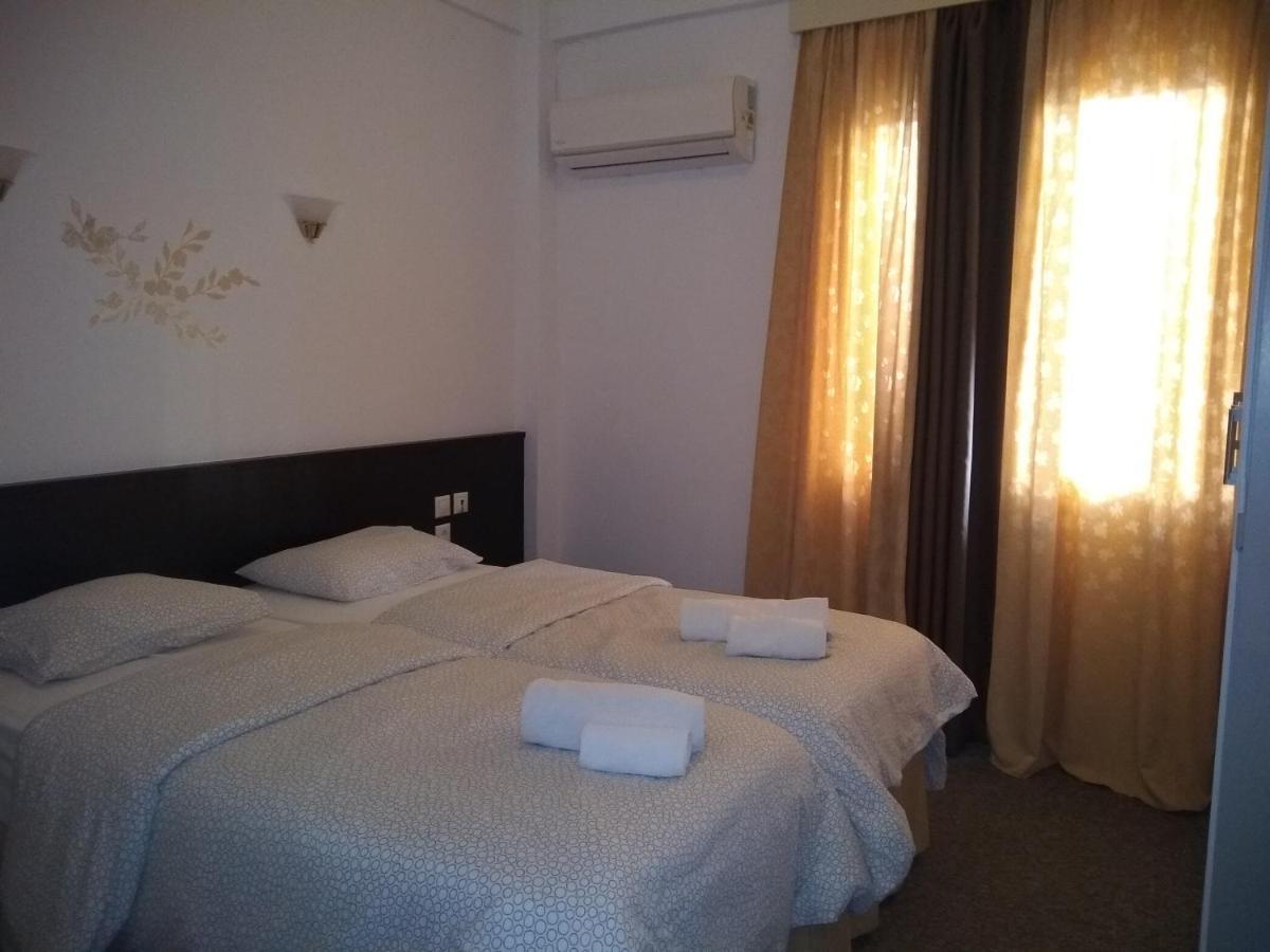 Galanopoulos Hotel Loutraki  Exterior photo