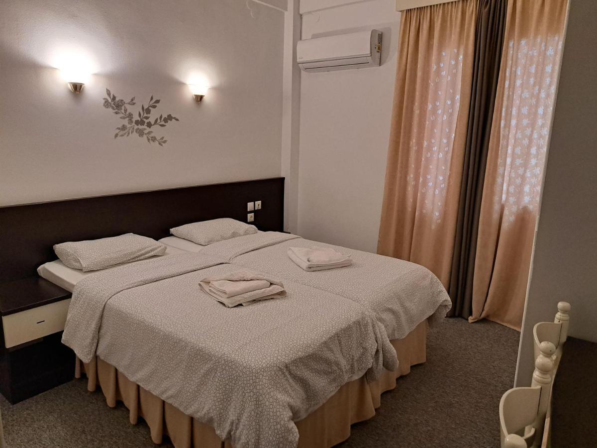Galanopoulos Hotel Loutraki  Exterior photo